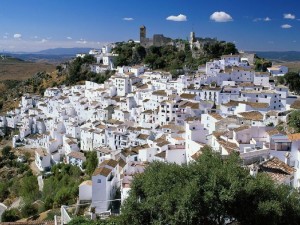 Почему стоит купить туры в Испанию?