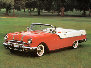 Pontiac - эти машины насквозь пропитаны духом регги   и американских хай-вэйев.