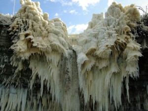 Водопад Валасте