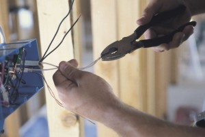 Электромонтажные работы – когда они бывают необходимыми?