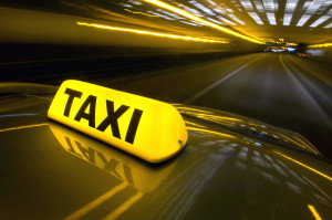 Выбираем службу такси для поездки в аэропорт