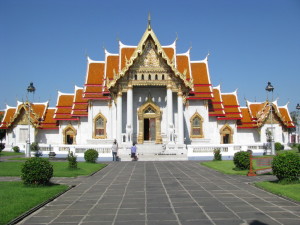 Мраморный храм Ват Бенчамабопхит