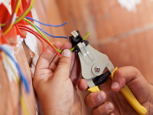 Правила ремонта электропроводки