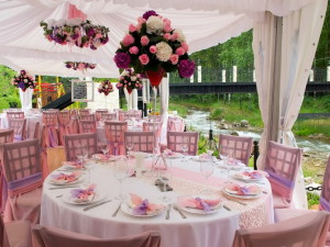 Как украсить свадебный стол красивые сочетания цве