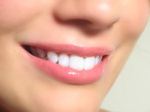 Важность протезирования зубов