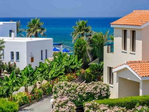 Юридические тонкости покупки недвижимости на Кипре