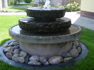 Как сделать фонтан в саду