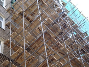 Виды строительных лесов и их использование