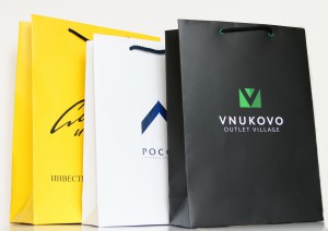 Бумажные пакеты с логотипом компании