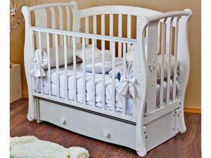 Как выбрать удобную и безопасную детскую кровать