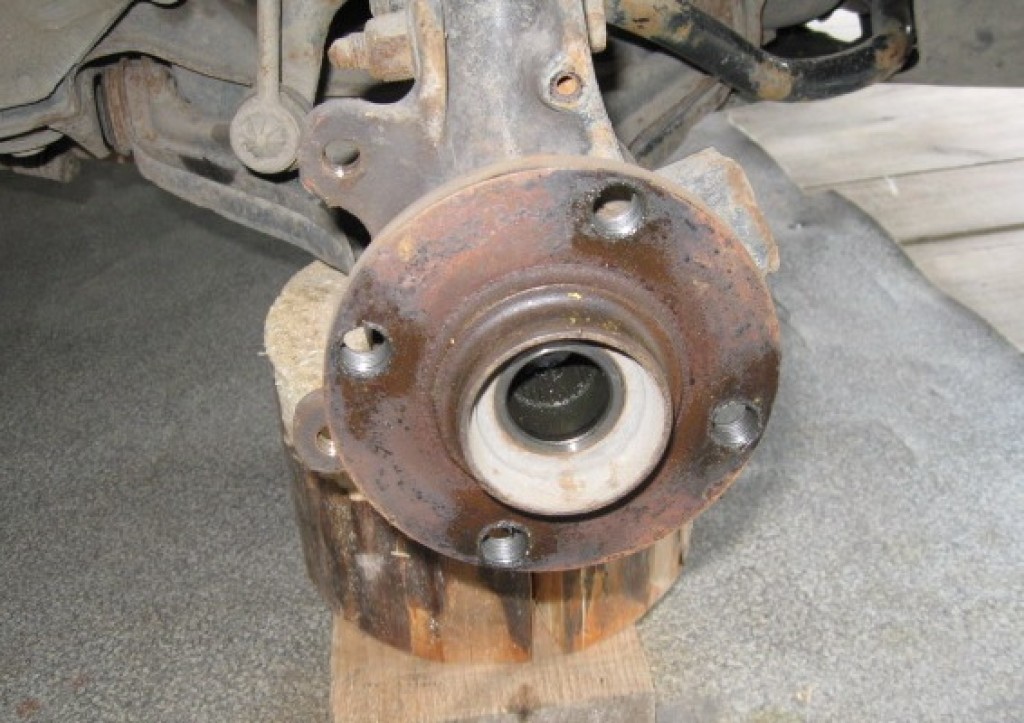 Гудит подшипник ступицы королла - 97 фото