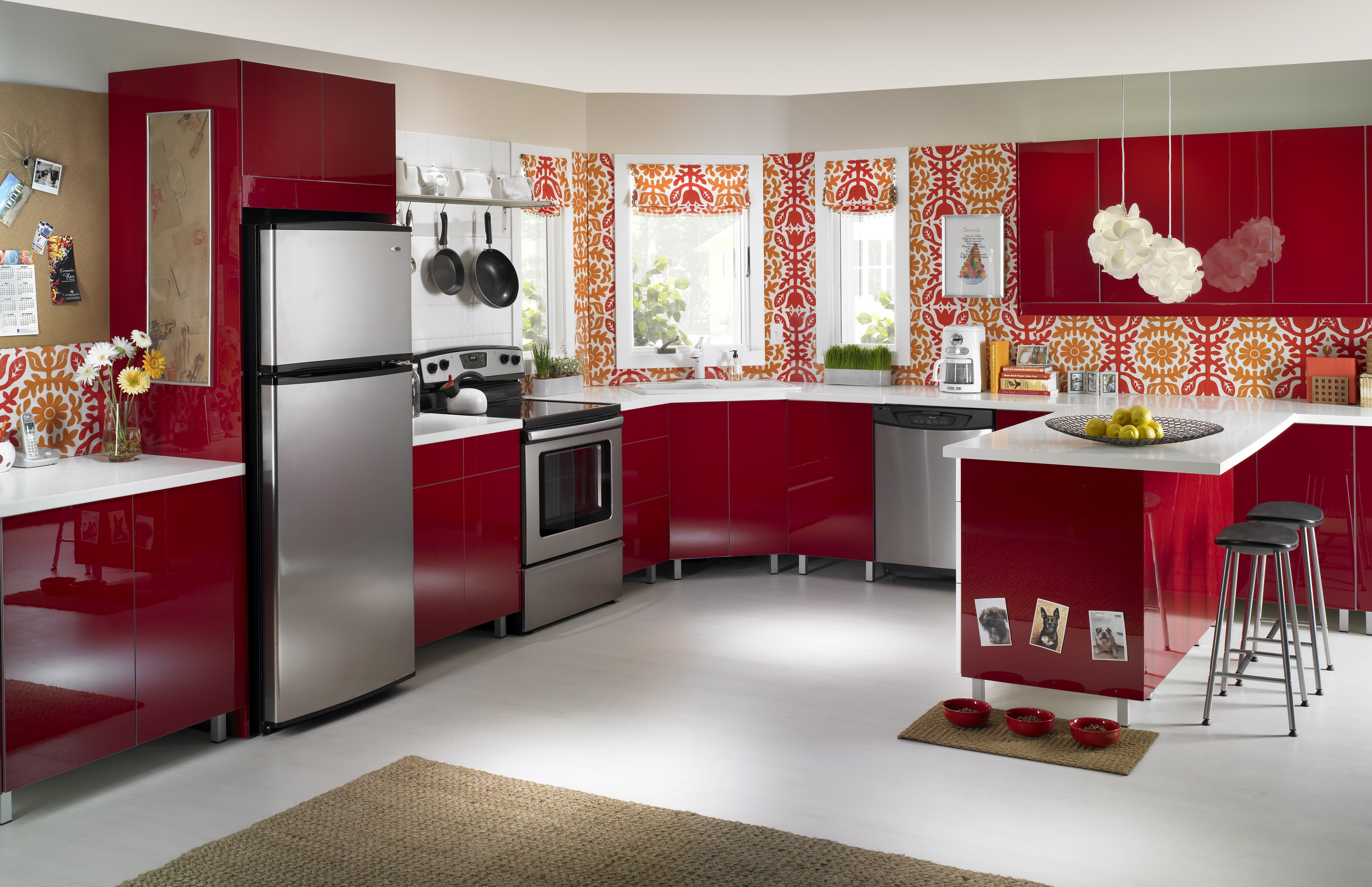 Какие красивые кухни. Кухонный интерьер. Обои для кухни. Красивые кухни. Кухня в Красном цвете.