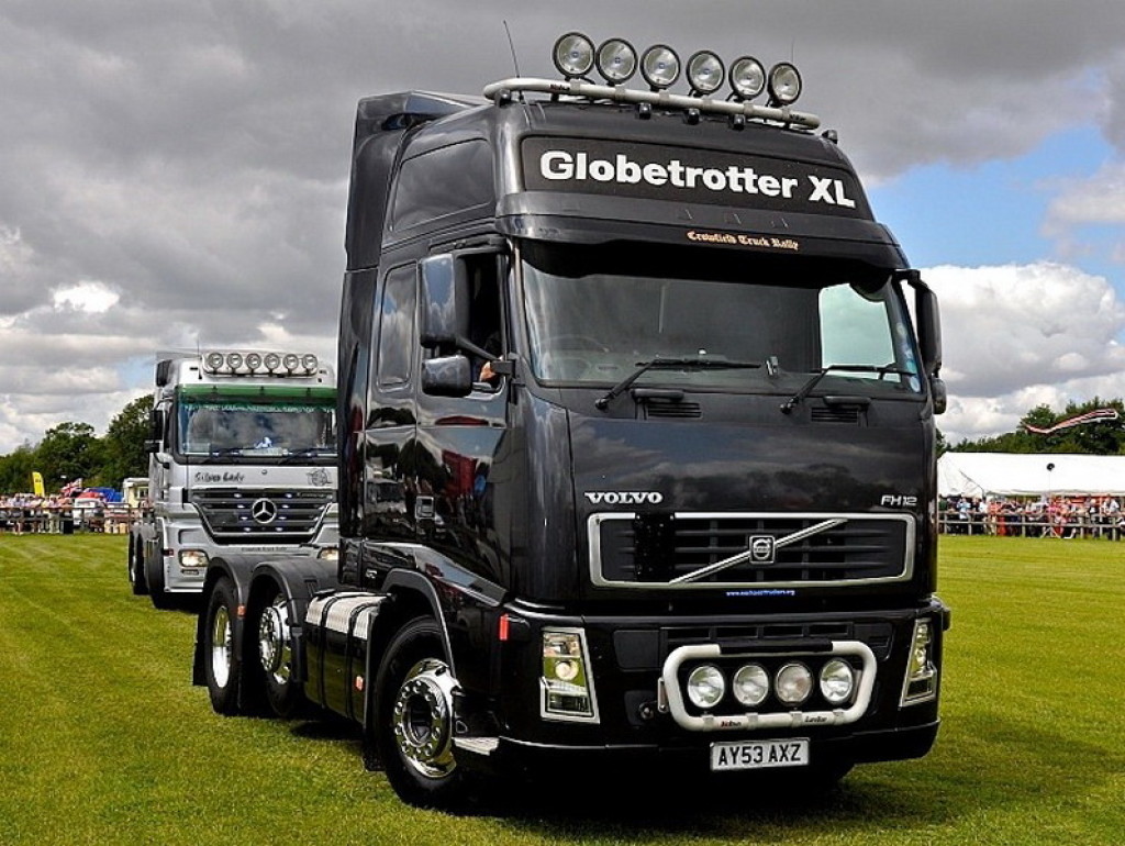 Вольво тягач fh12. Вольво fh12. Вольво Globetrotter XL. Кабины Volvo Globetrotter XL. Volvo fh12 Globetrotter XL 2000.
