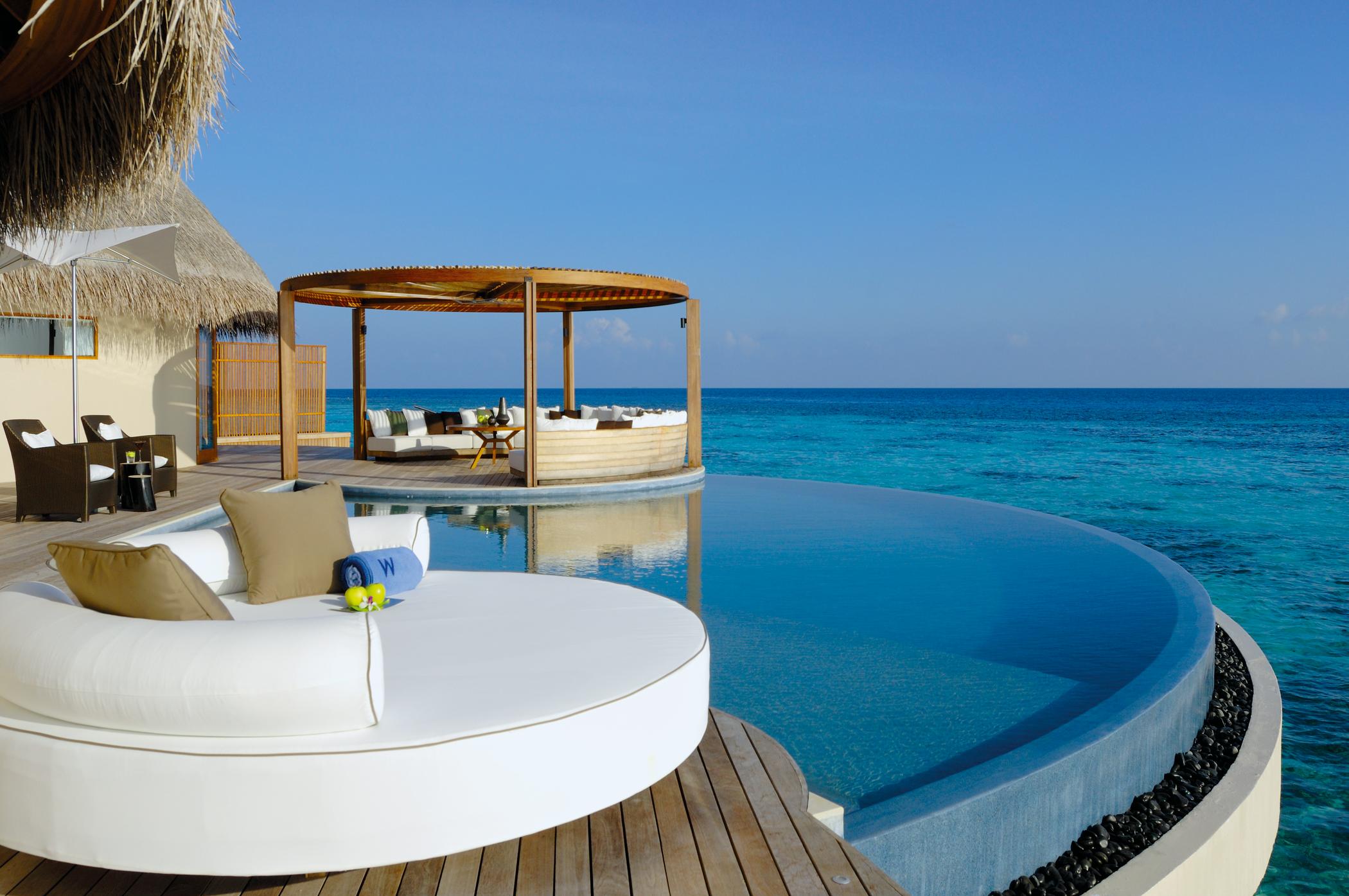 Красивые отели на море. Отель w Retreat Мальдивы. W Retreat and Spa на Мальдивах. Мальдивы отели 5 звезд. W Retreat & Spa 5* Deluxe.